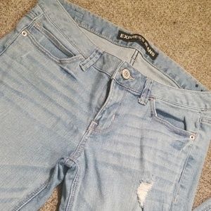 EXPRESS Modern Boyfriend Jeans